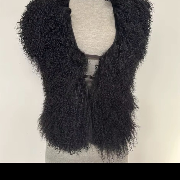 Mongolian Fur Open Back Strap Top - Picture 4 of 9